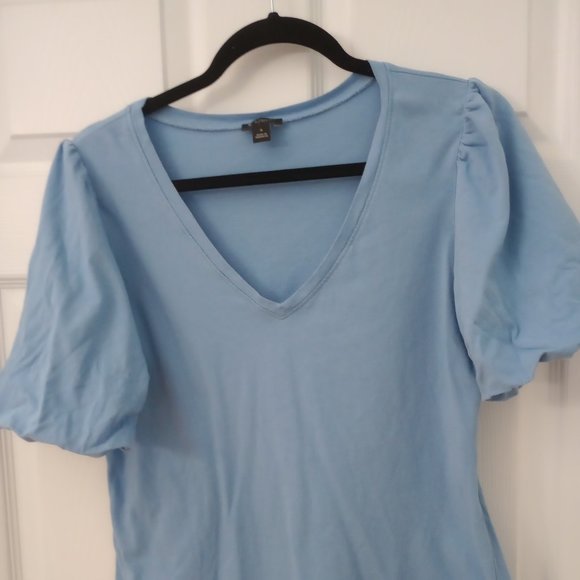 Cute puffy sleeves - Picture 1 of 3